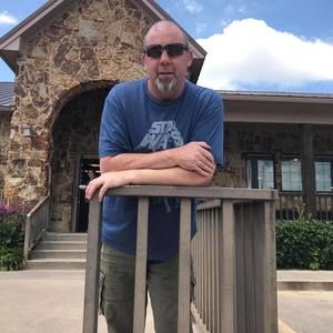 Meet your Posher, Curtis